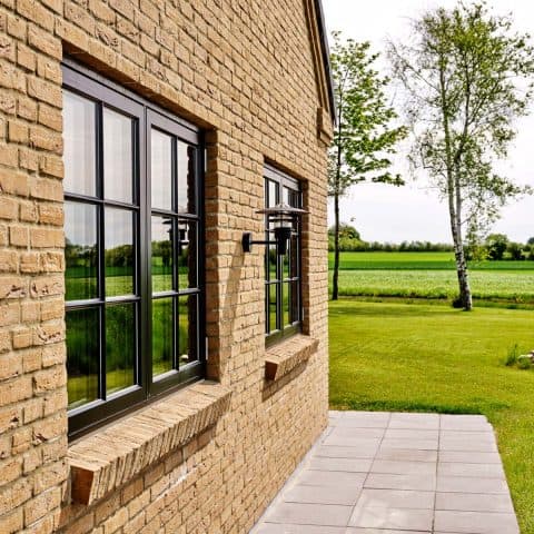 Windows - View our range of quality bespoke windows | Rationel